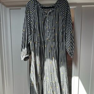 Old Navy Black and White Buttoned Smocked Sundress